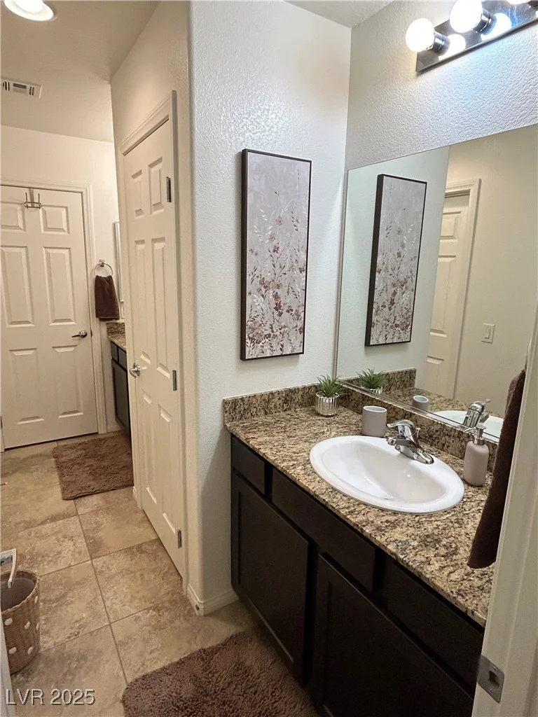 6682 Salt Pond Bay, Las Vegas, NV 89149
