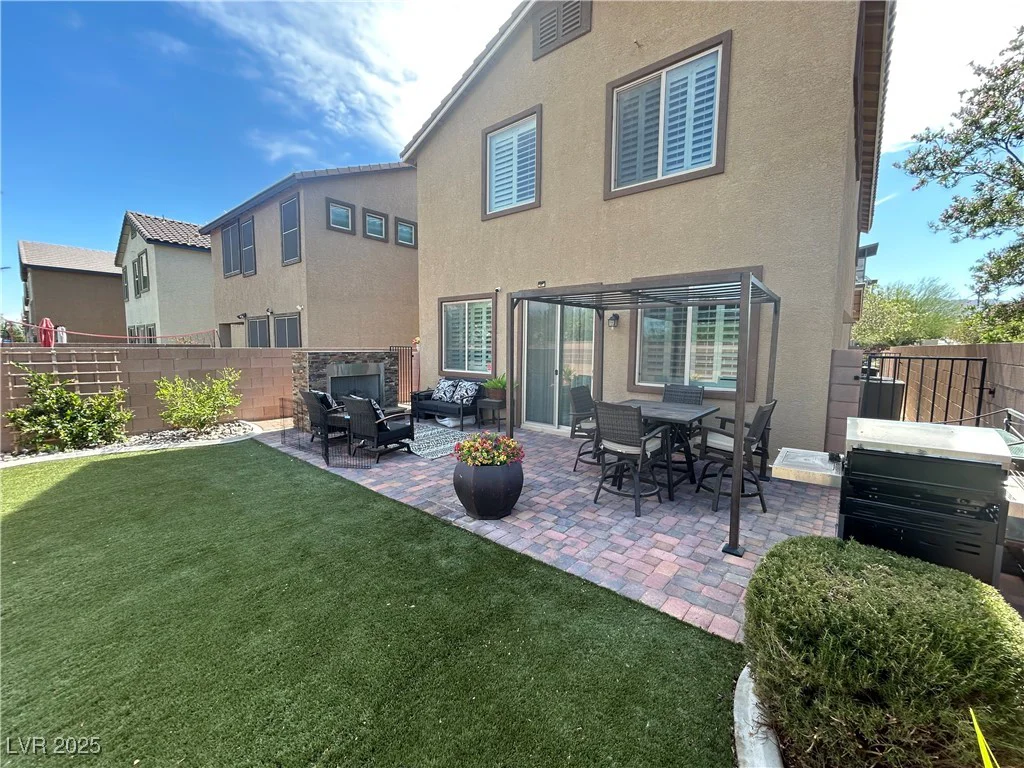 6682 Salt Pond Bay, Las Vegas, NV 89149