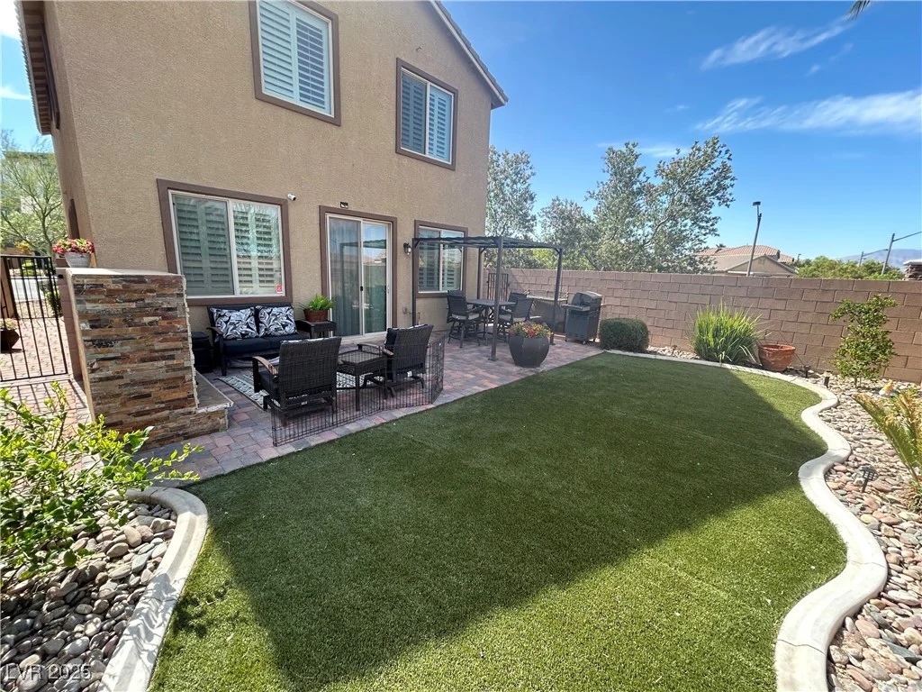 6682 Salt Pond Bay, Las Vegas, NV 89149