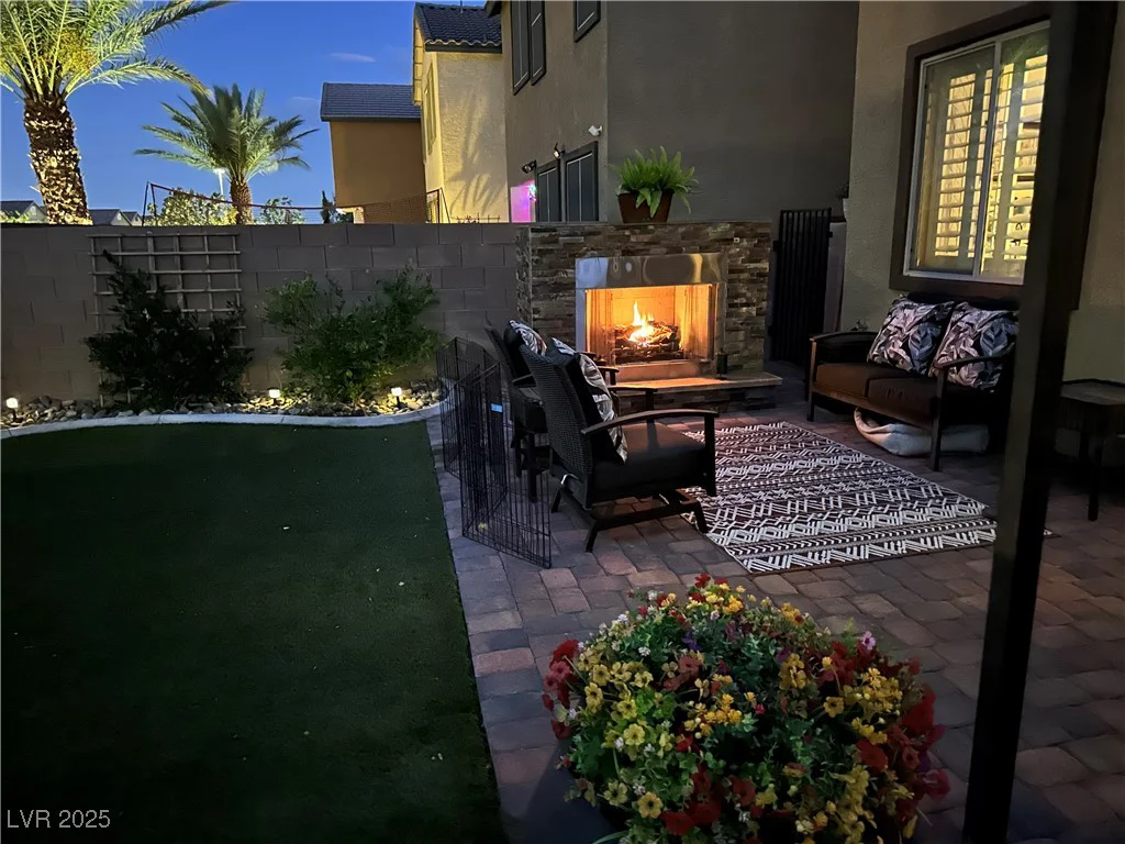 6682 Salt Pond Bay, Las Vegas, NV 89149