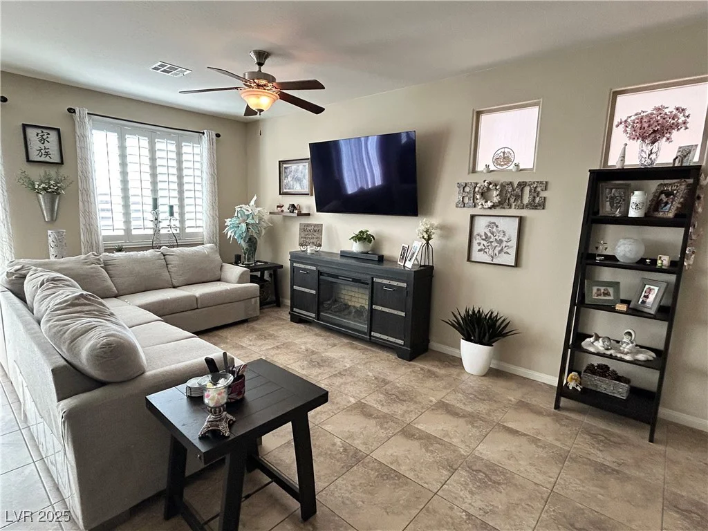 6682 Salt Pond Bay, Las Vegas, NV 89149