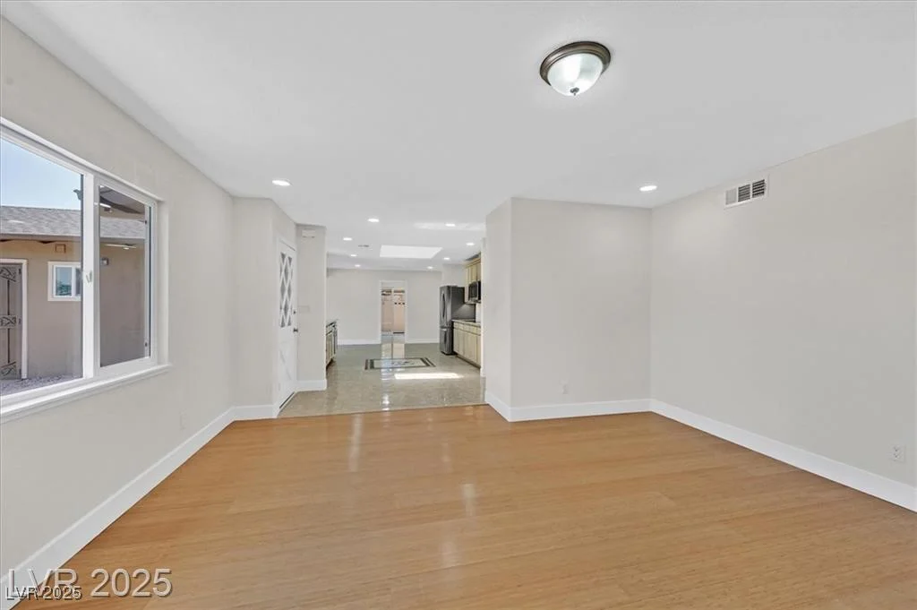 3101 Greenbriar, Las Vegas, NV 89121