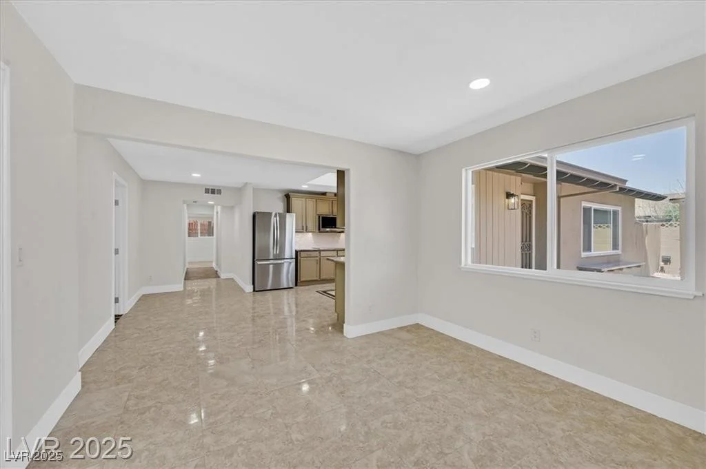 3101 Greenbriar, Las Vegas, NV 89121