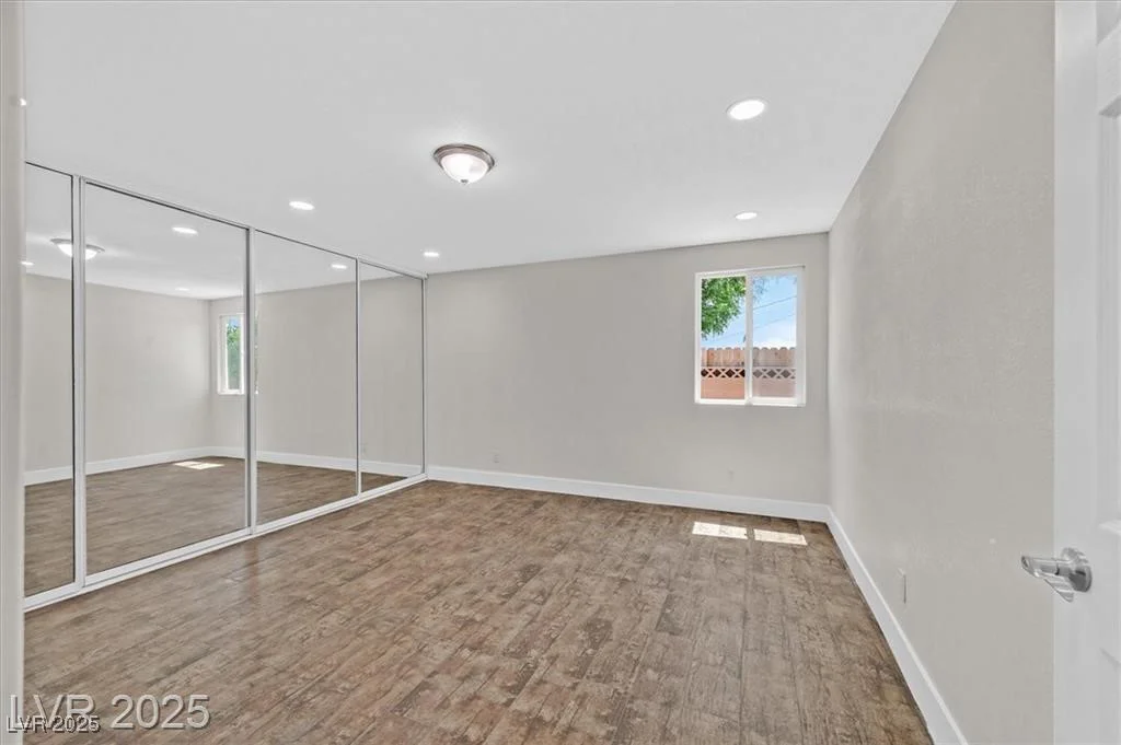 3101 Greenbriar, Las Vegas, NV 89121