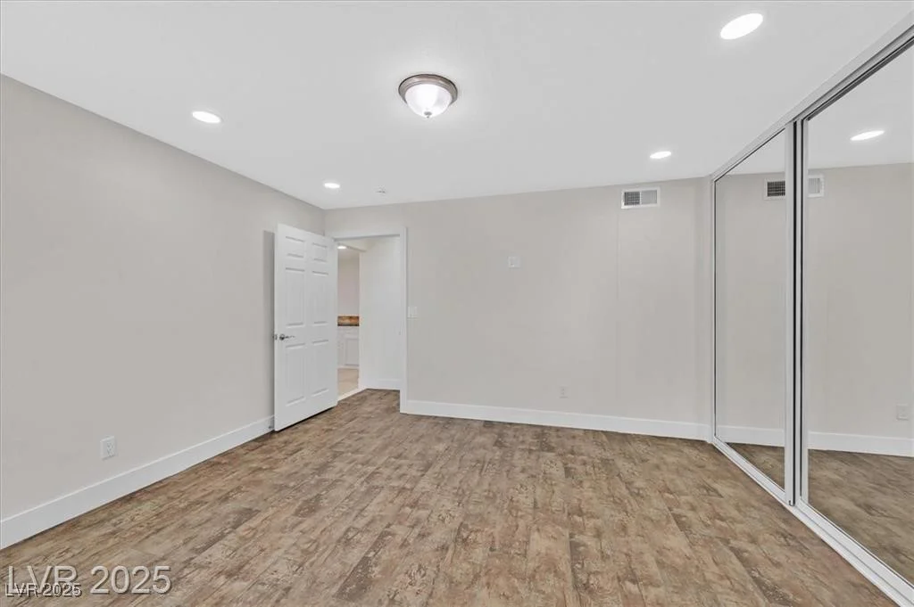3101 Greenbriar, Las Vegas, NV 89121