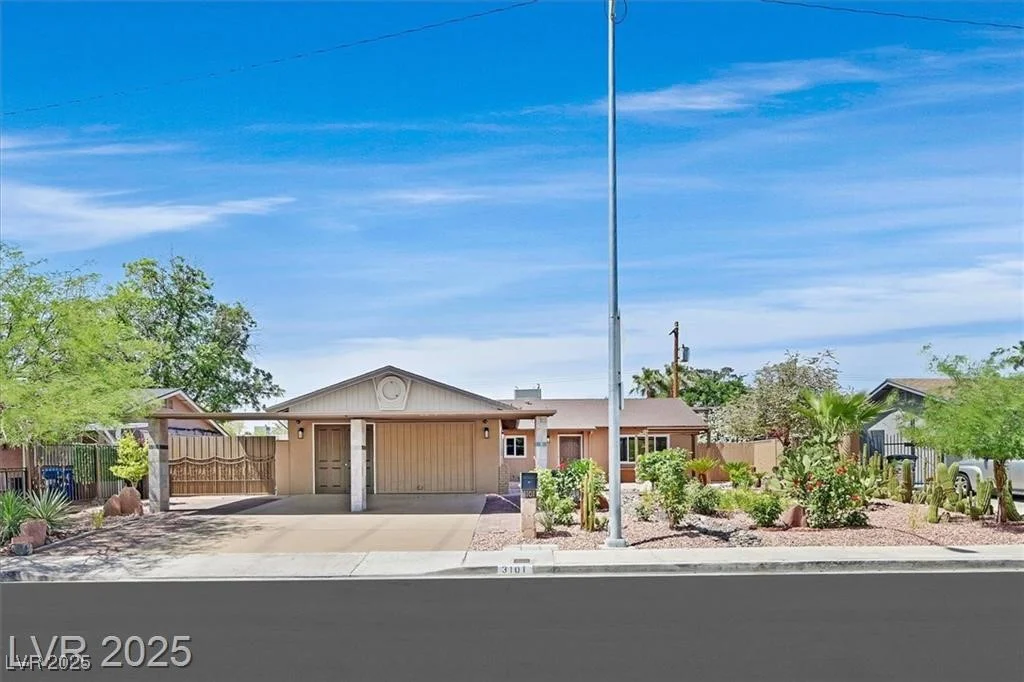 3101 Greenbriar, Las Vegas, NV 89121