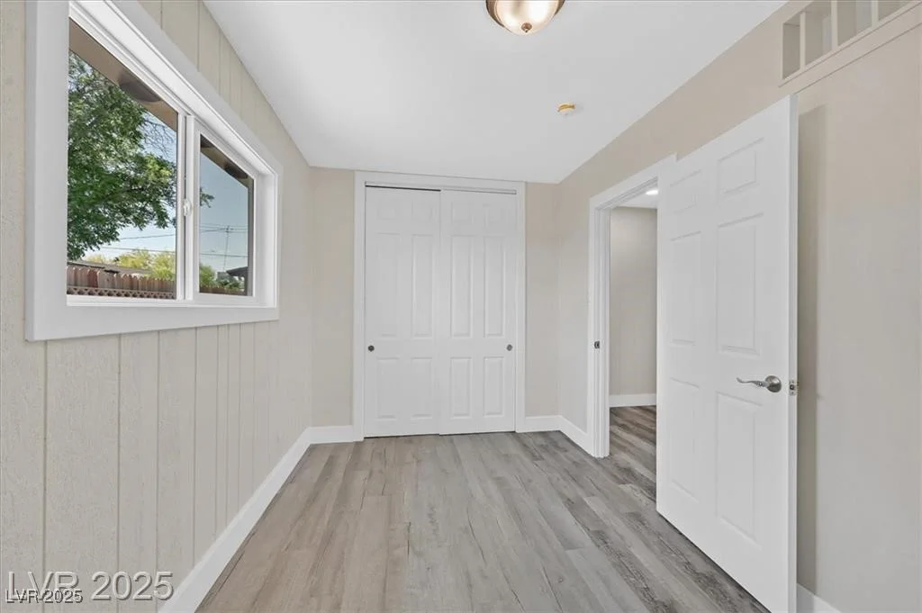 3101 Greenbriar, Las Vegas, NV 89121