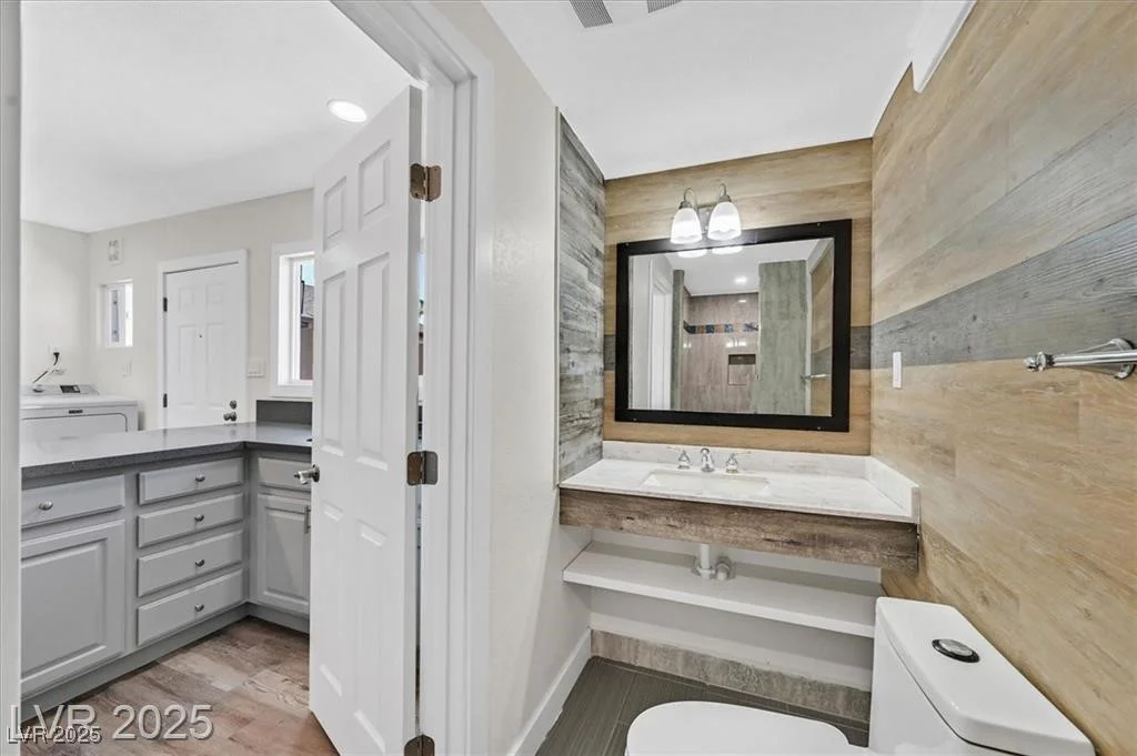 3101 Greenbriar, Las Vegas, NV 89121