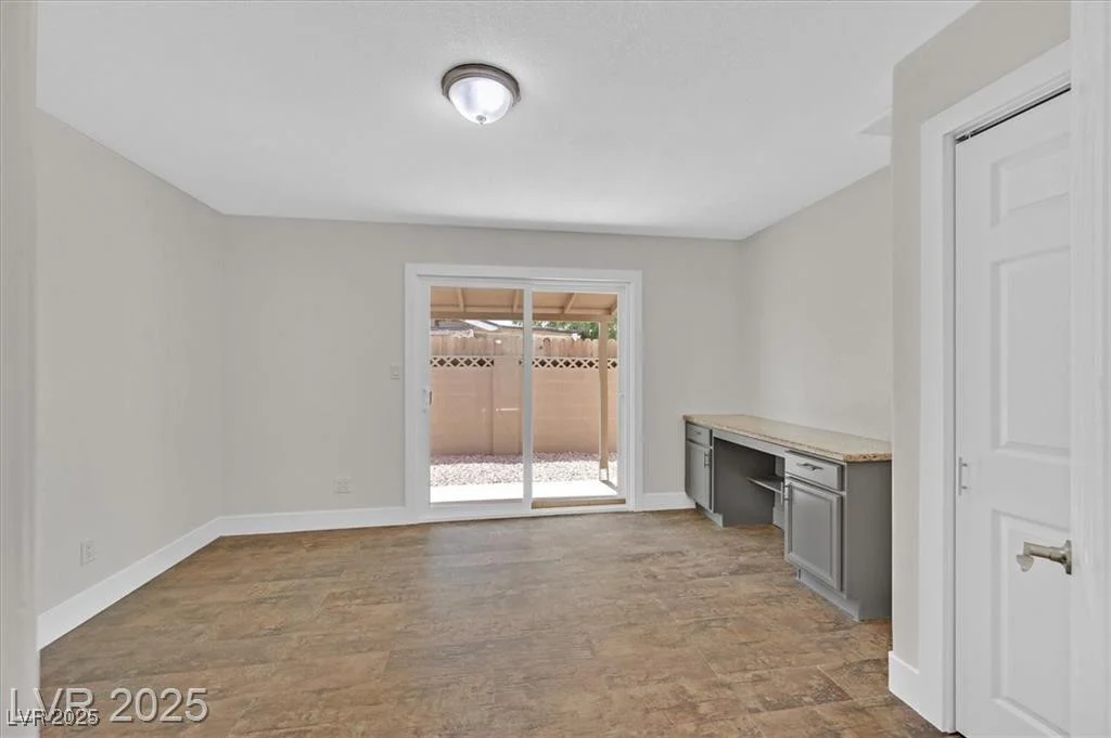 3101 Greenbriar, Las Vegas, NV 89121