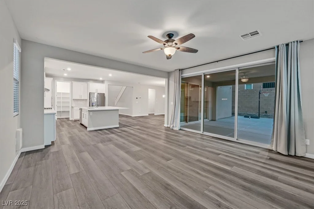 786 Etter Creek, Las Vegas, NV 89138