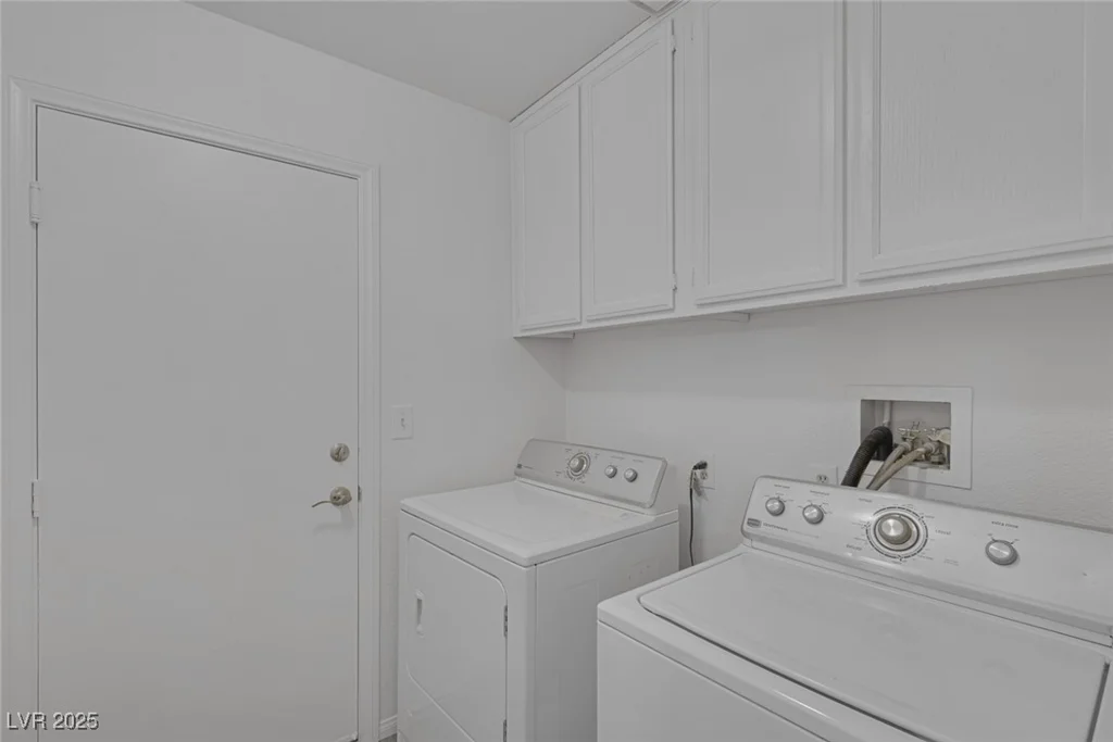 6112 Blossom Knoll, Las Vegas, NV 89108