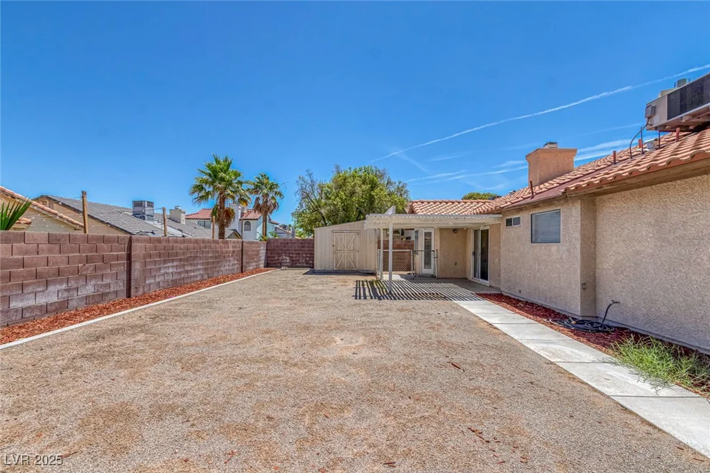 6112 Blossom Knoll, Las Vegas, NV 89108