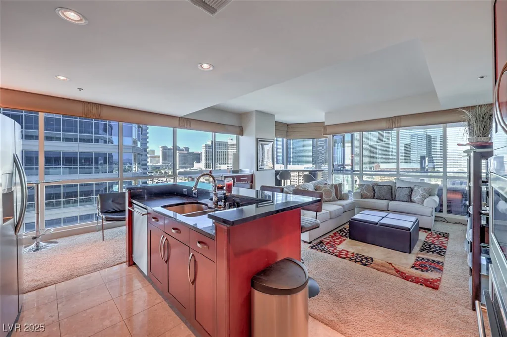 4575 Dean Martin, Las Vegas, NV 89103