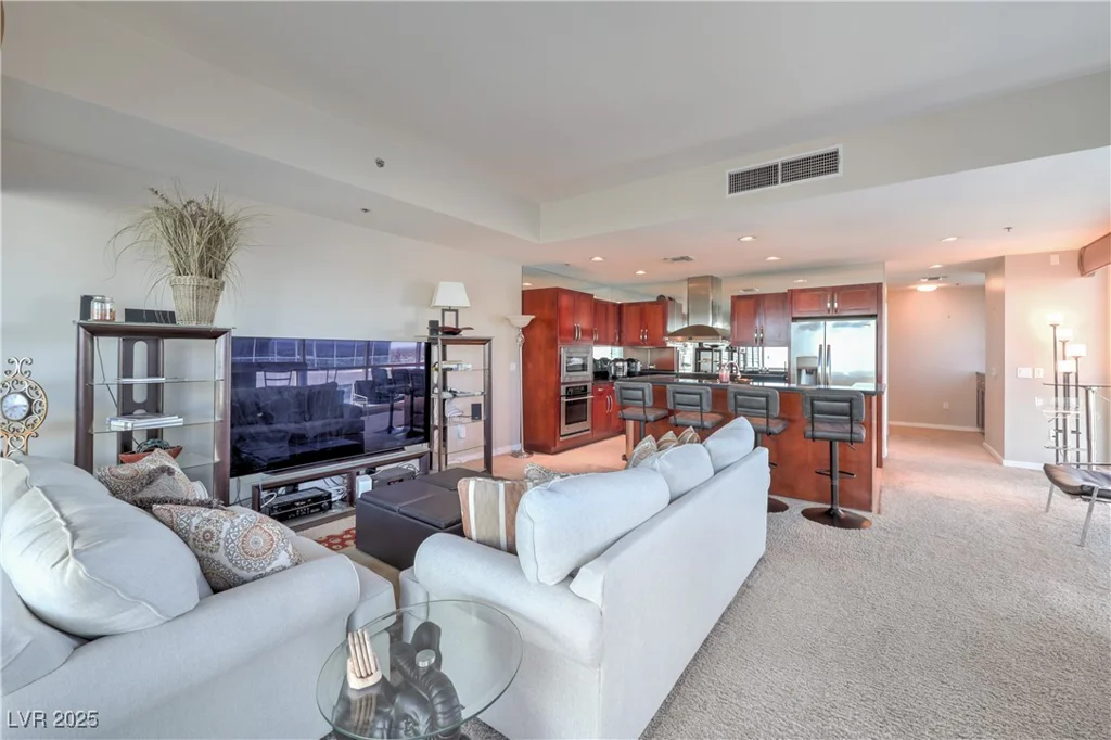 4575 Dean Martin, Las Vegas, NV 89103