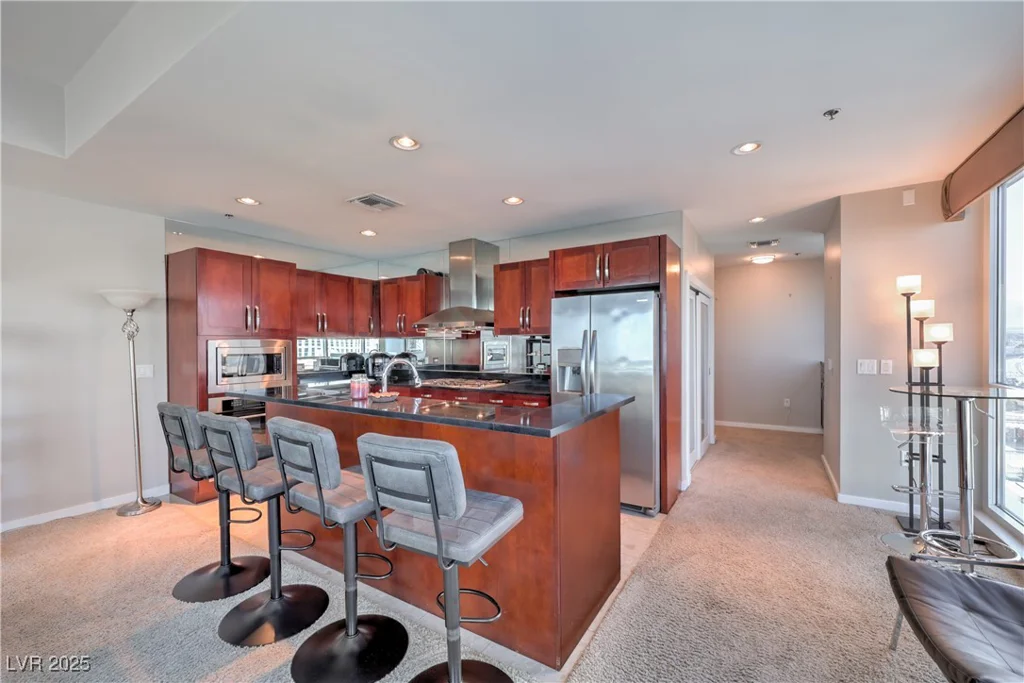 4575 Dean Martin, Las Vegas, NV 89103