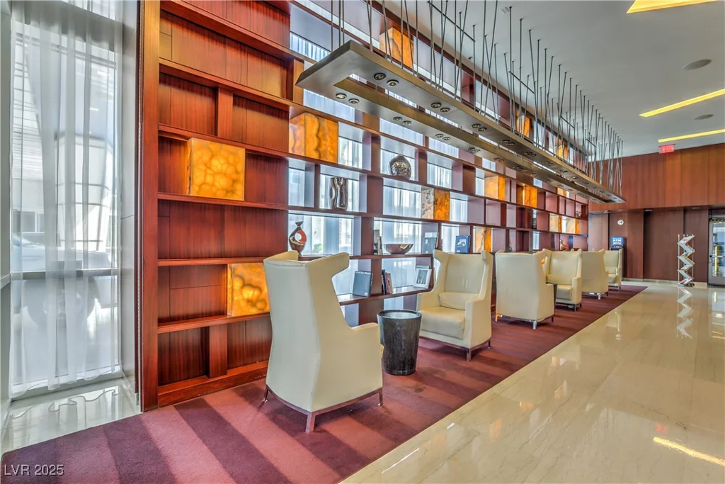 4575 Dean Martin, Las Vegas, NV 89103