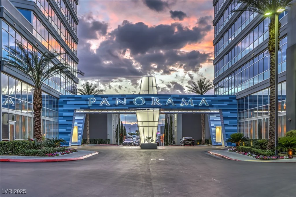 4575 Dean Martin, Las Vegas, NV 89103