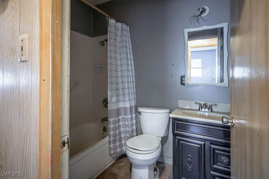 2721 Merritt, Las Vegas, NV 89102