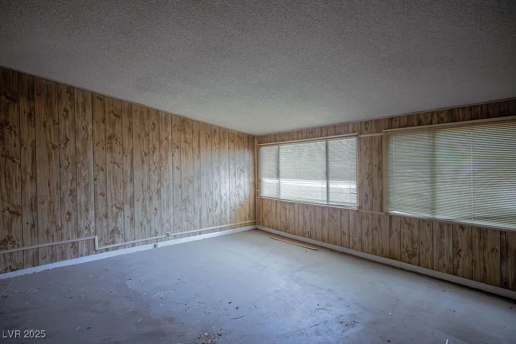 2721 Merritt, Las Vegas, NV 89102