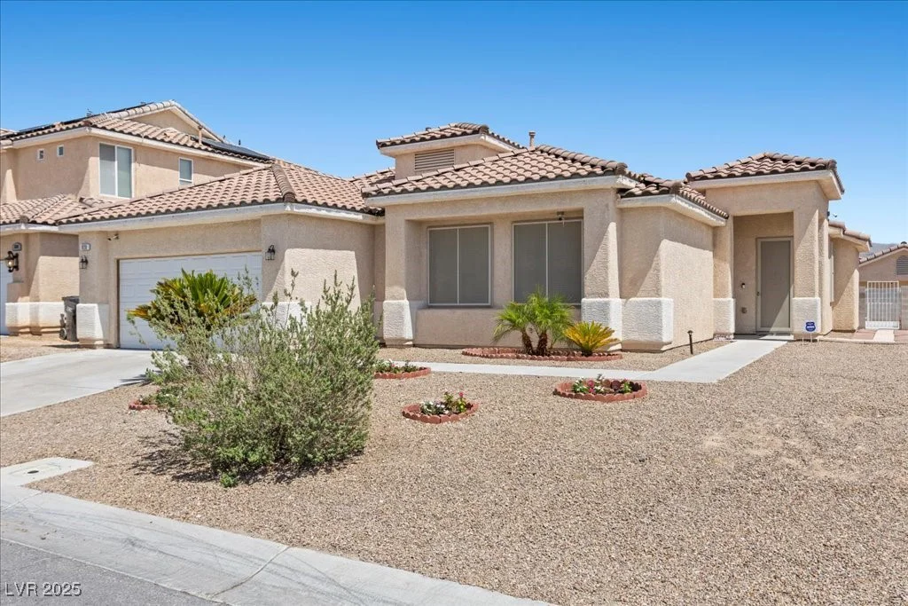 820 Peach, North Las Vegas, NV 89032