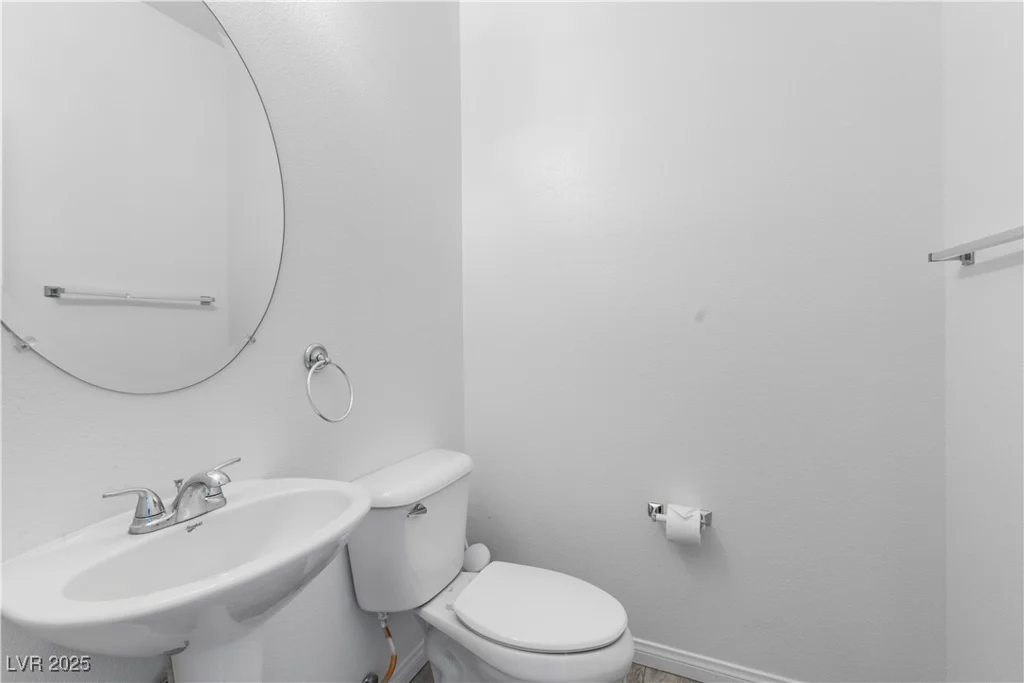 820 Peach, North Las Vegas, NV 89032