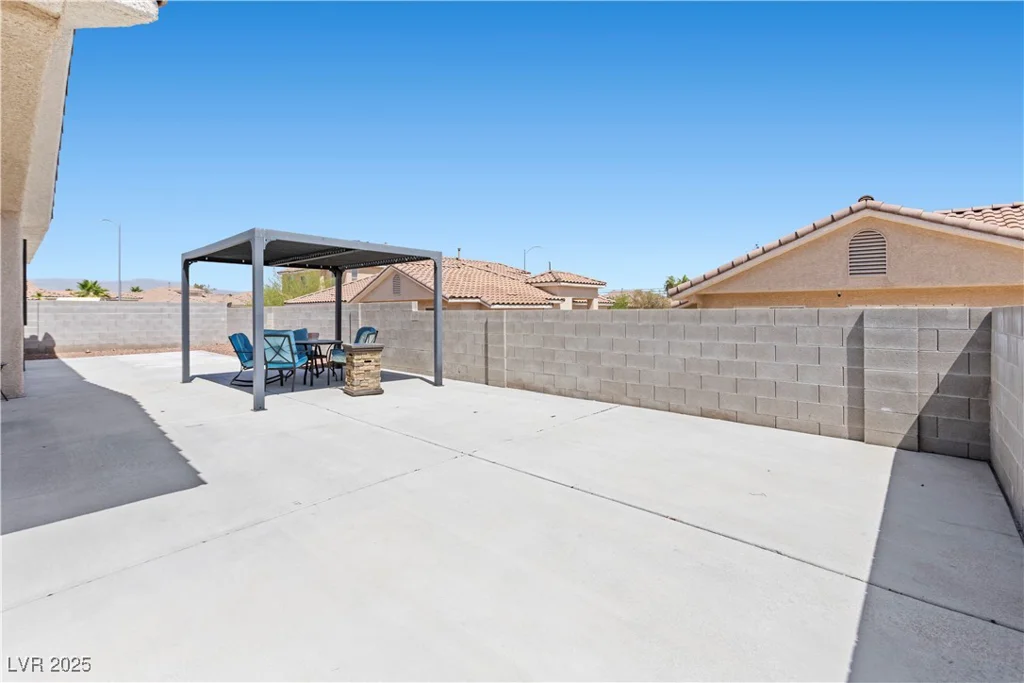 820 Peach, North Las Vegas, NV 89032