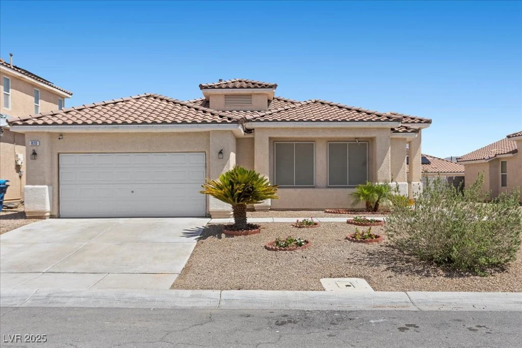 820 Peach, North Las Vegas, NV 89032