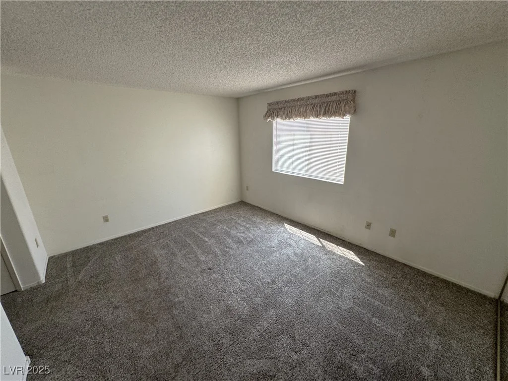 9070 Spring Mountain, Las Vegas, NV 89117