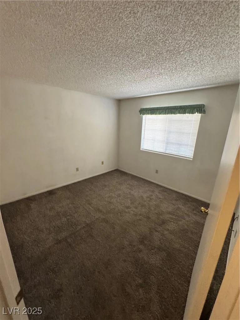9070 Spring Mountain, Las Vegas, NV 89117