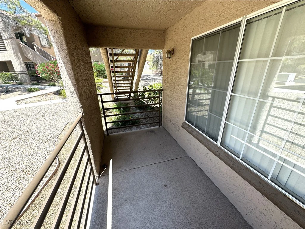 9070 Spring Mountain, Las Vegas, NV 89117