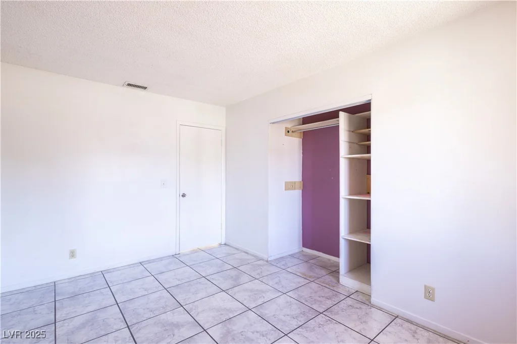 5673 Coaldale, Las Vegas, NV 89110
