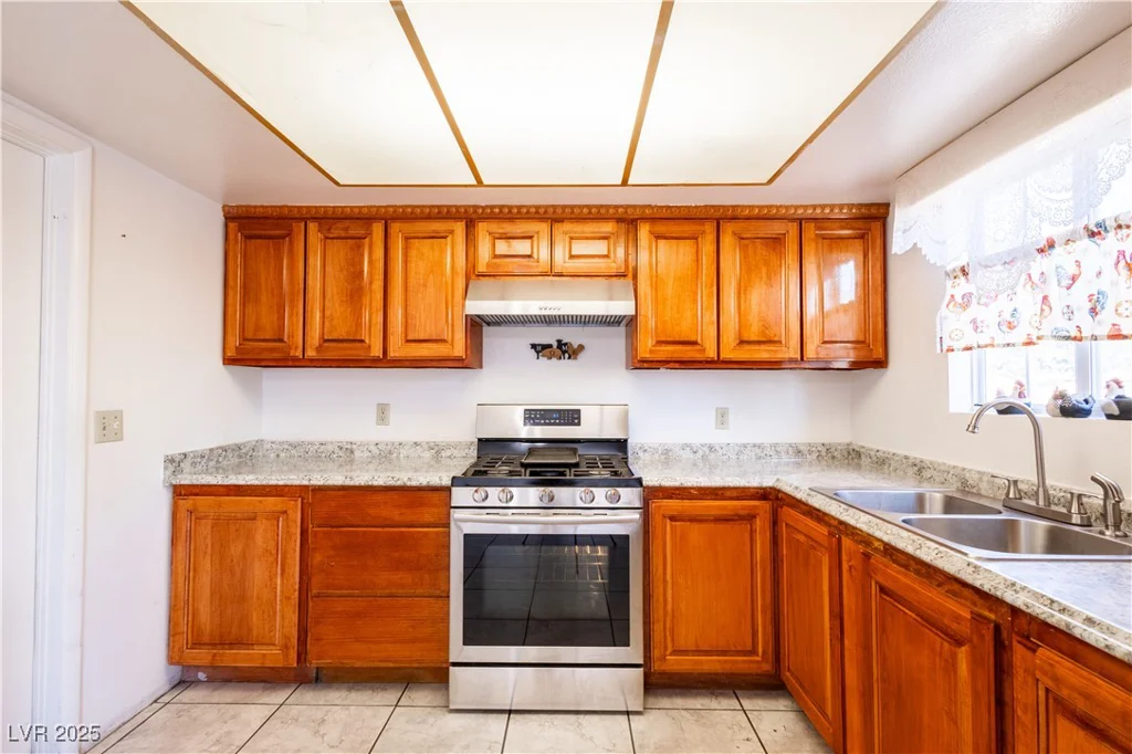5673 Coaldale, Las Vegas, NV 89110