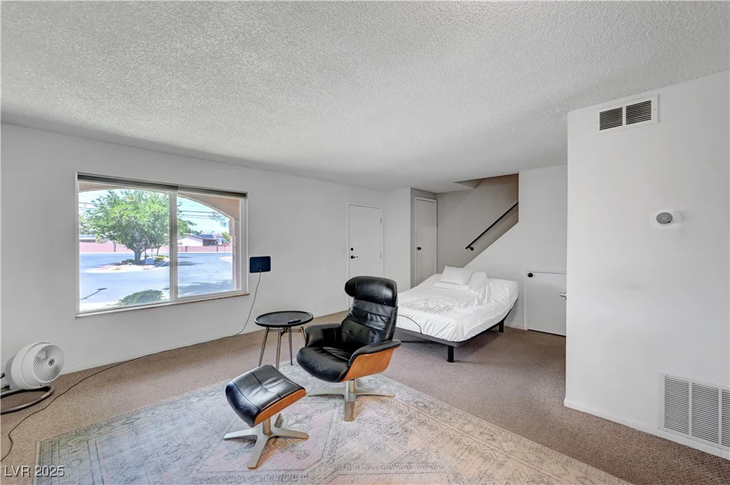 4036 Nightingale, Las Vegas, NV 89107