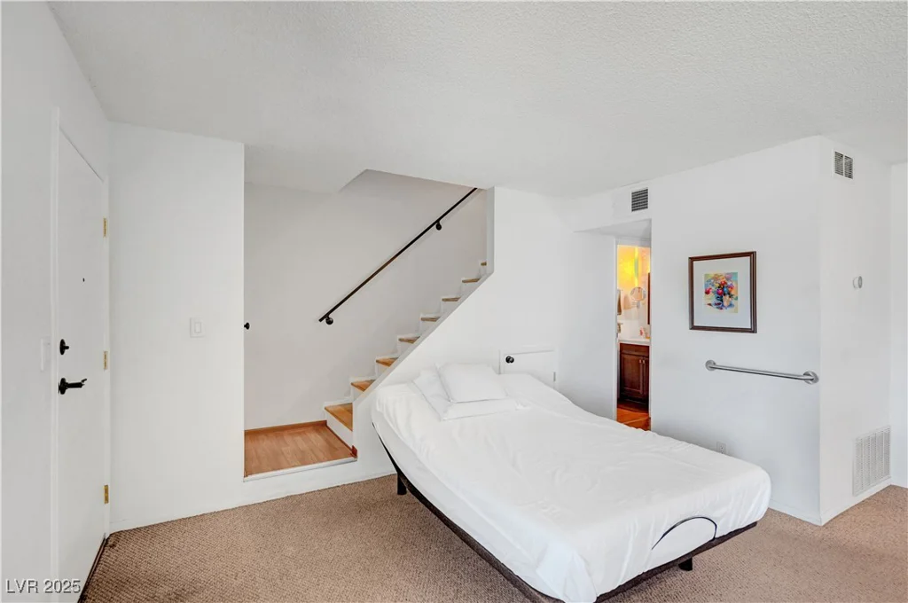 4036 Nightingale, Las Vegas, NV 89107