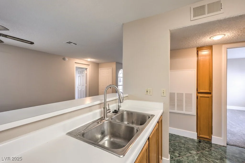 1800 Edmond, Las Vegas, NV 89146