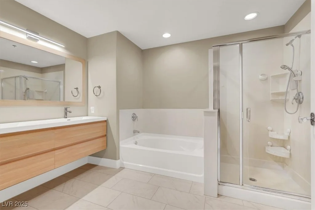 8255 Las Vegas, Las Vegas, NV 89123