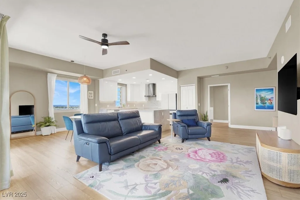 8255 Las Vegas, Las Vegas, NV 89123