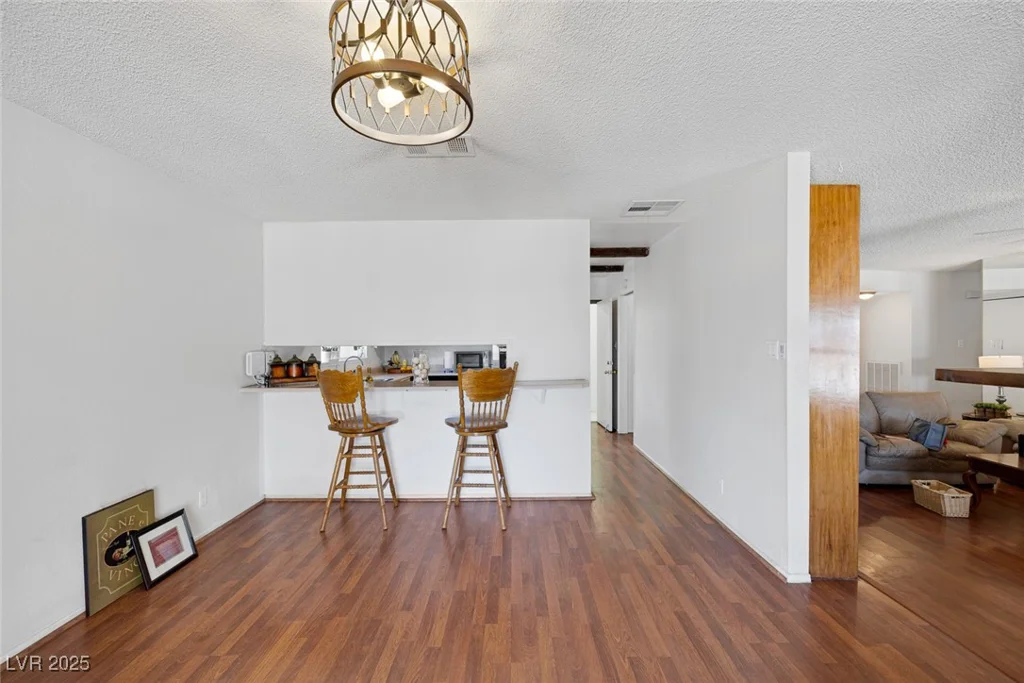 4458 El Quinta, Las Vegas, NV 89121