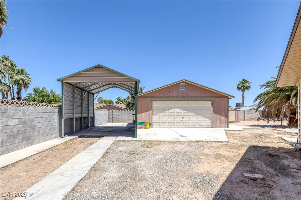 4458 El Quinta, Las Vegas, NV 89121