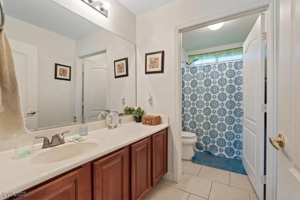 8550 Little Fox, Las Vegas, NV 89123