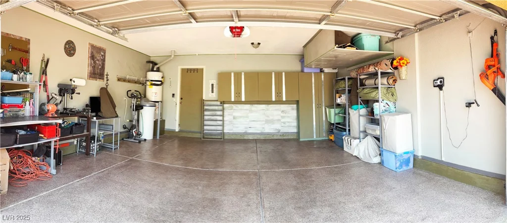 5929 Gentle Creek, North Las Vegas, NV 89031