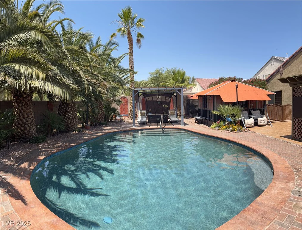 5929 Gentle Creek, North Las Vegas, NV 89031