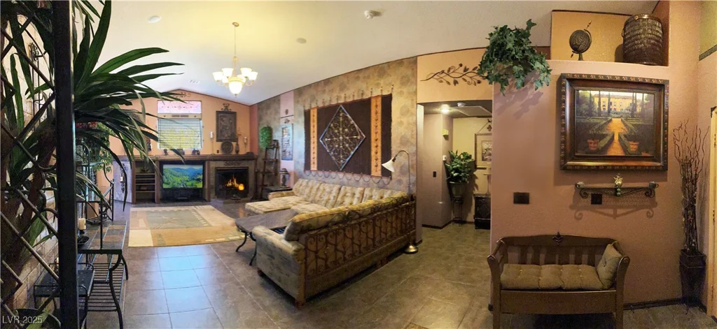 5929 Gentle Creek, North Las Vegas, NV 89031