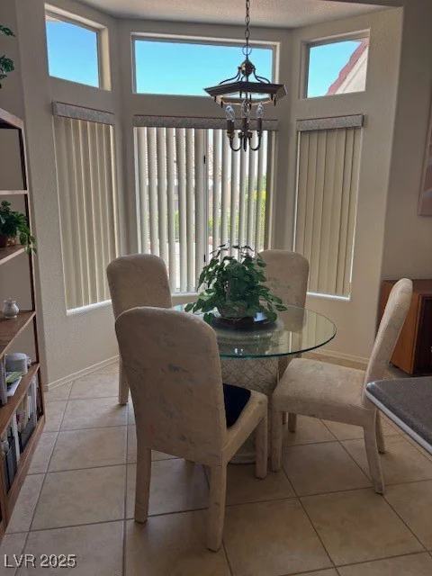 10036 Keysborough, Las Vegas, NV 89134