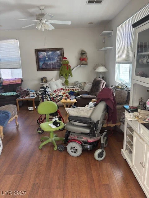 9940 Trailing Vine, Las Vegas, NV 89183