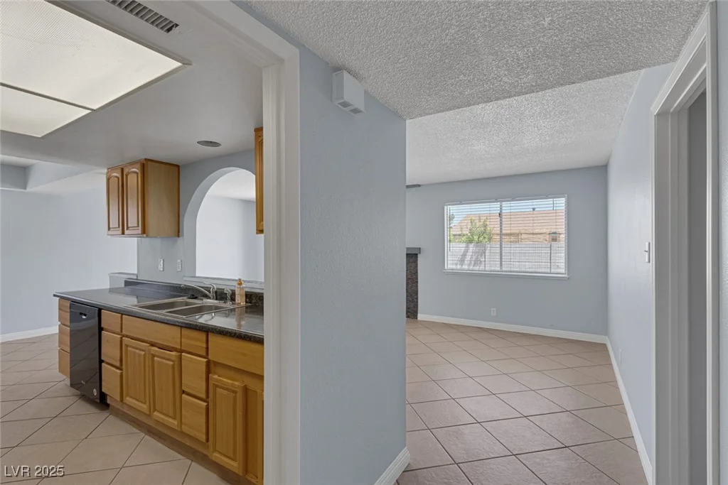 4784 El Escorial, Las Vegas, NV 89121