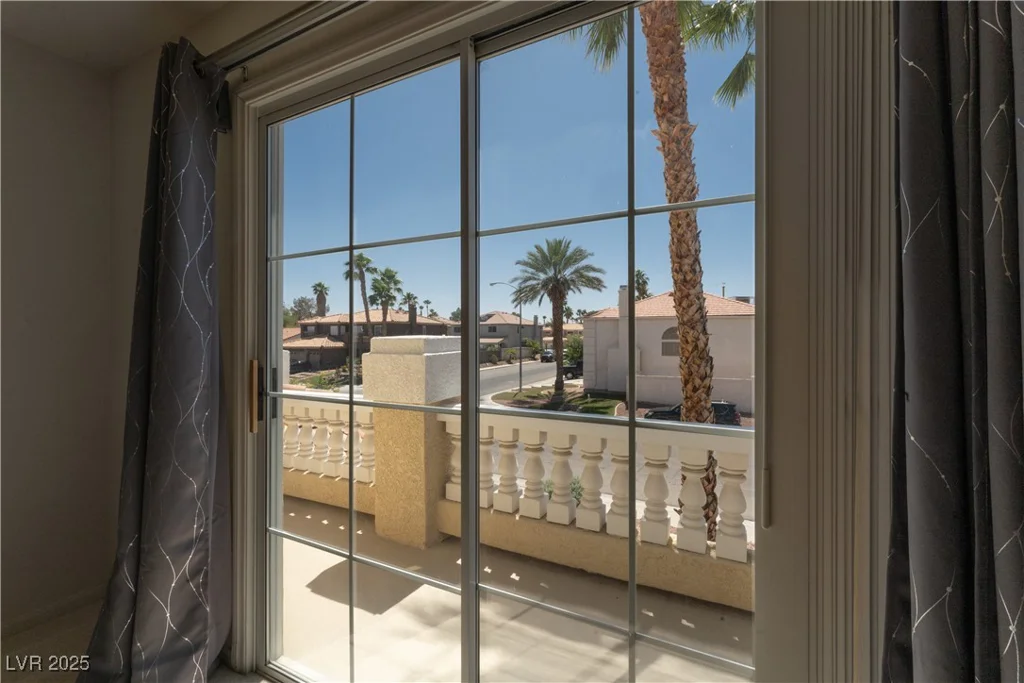 9604 Summer Cypress, Las Vegas, NV 89123
