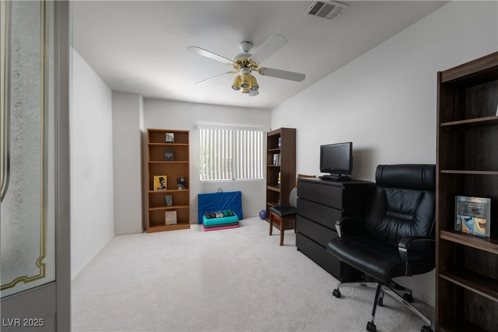 9604 Summer Cypress, Las Vegas, NV 89123