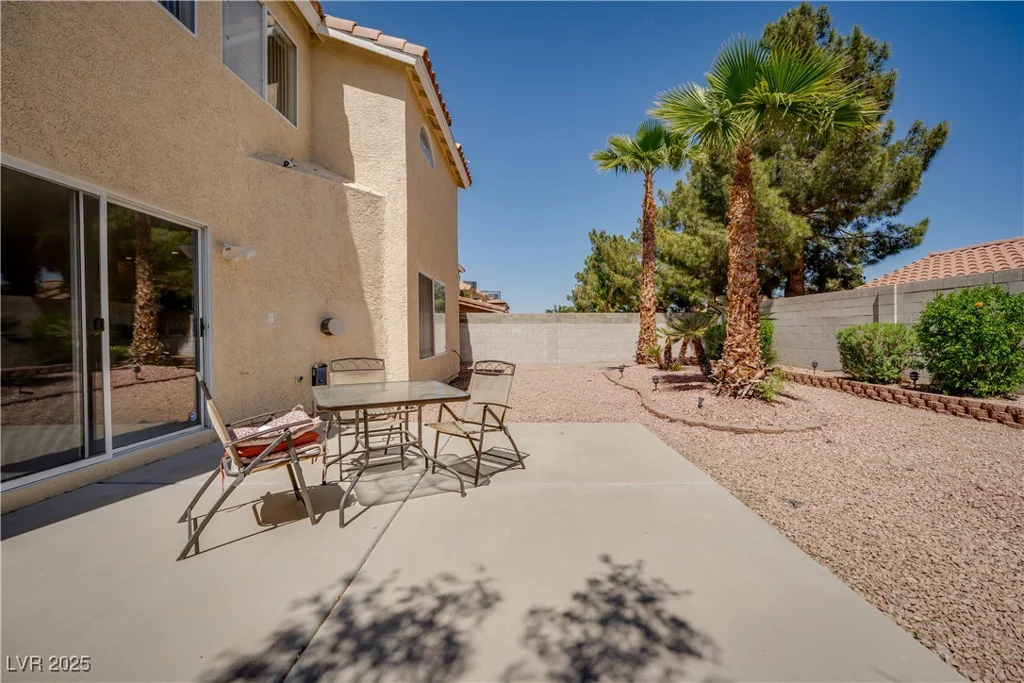 9604 Summer Cypress, Las Vegas, NV 89123