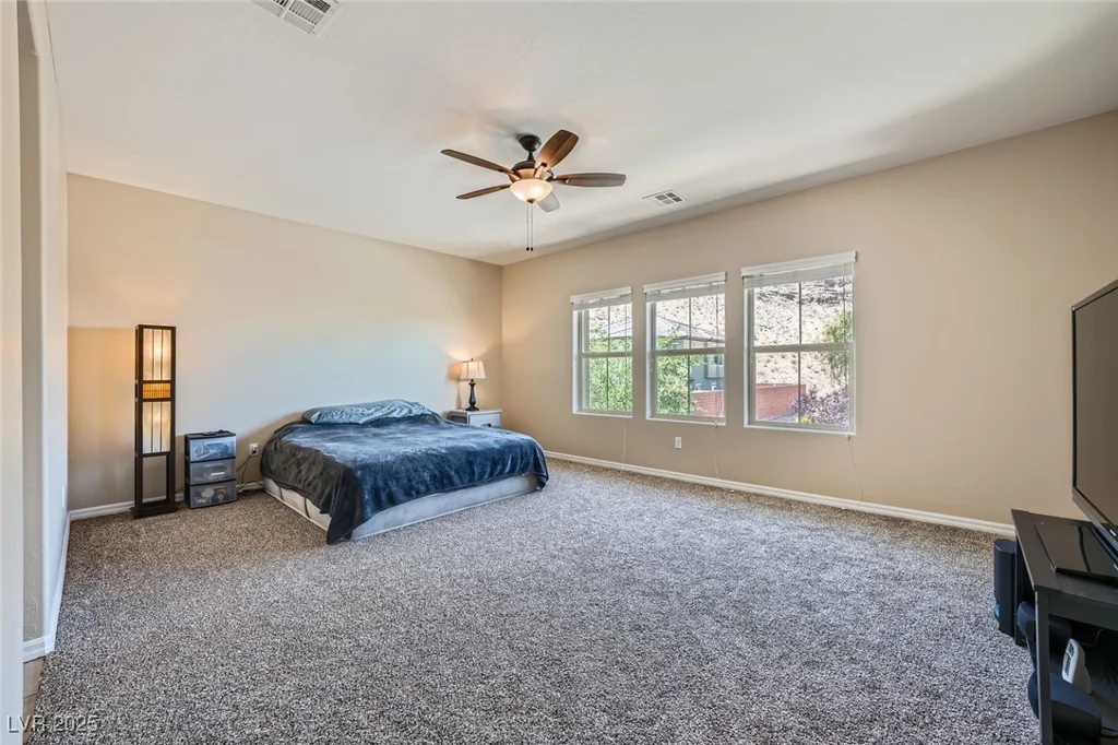 10693 Harvest Green, Las Vegas, NV 89135